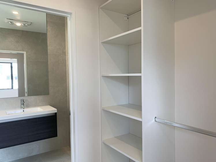 4 TORO PUKE LANE Beachlands_15