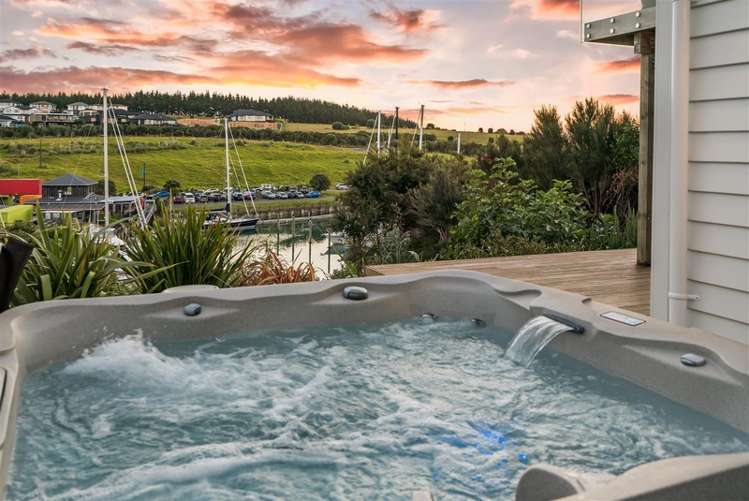 94 Voyager Drive Gulf Harbour_5