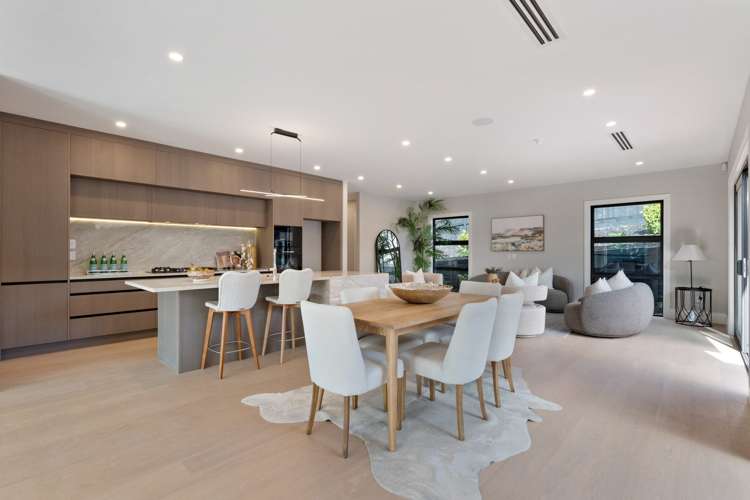 9 Halcyon Bay Lane Wainui_6