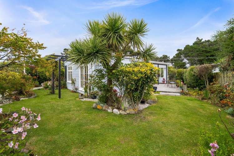 10 Muri Street Aramoana_23