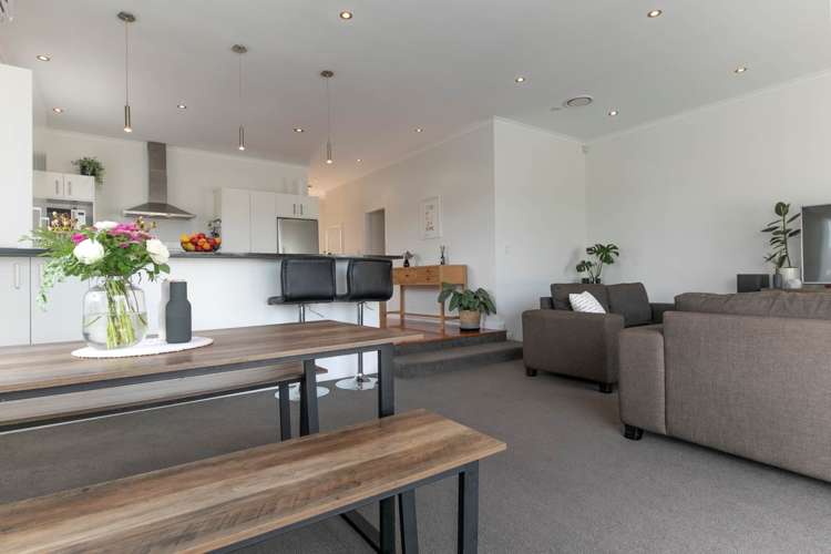 41 Willerton Avenue New Lynn_9