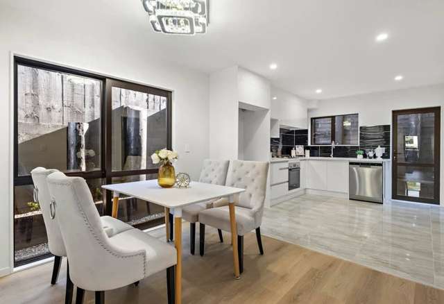 1B Dreadon Road, Manurewa_2