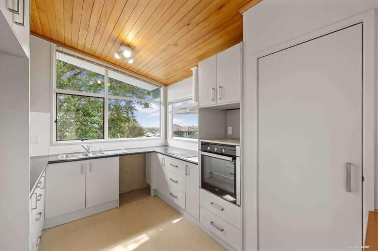 56 Canberra Avenue Lynfield_12