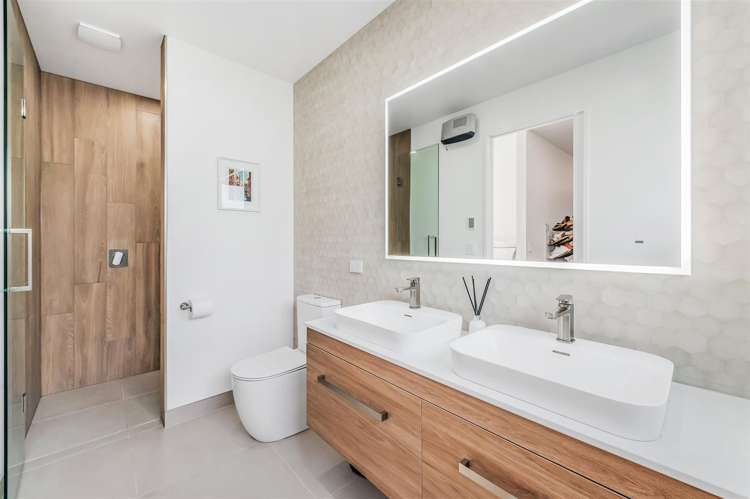 10 Kinnerton Lane Casebrook_12