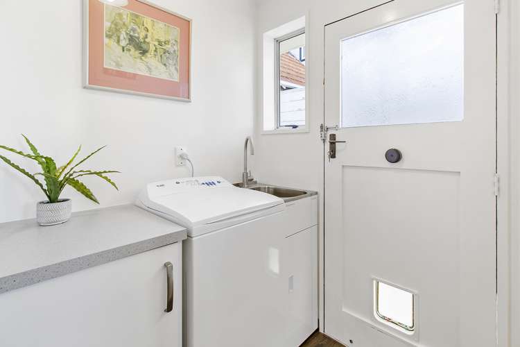 2/22 Jackson Street West End_7