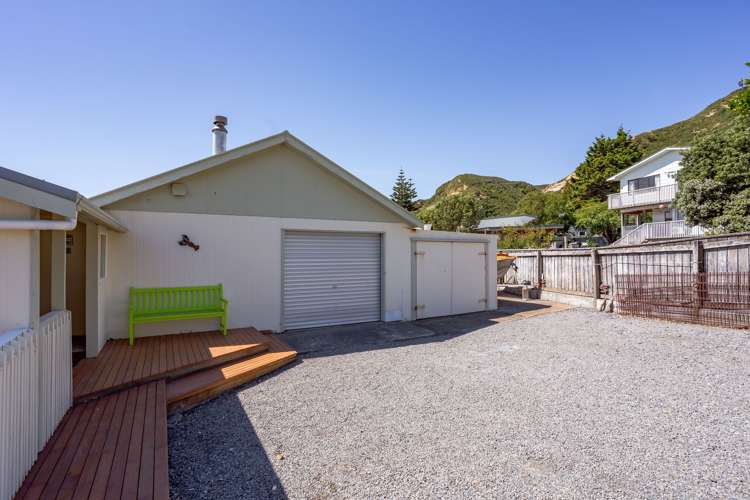 17 Te Miha Crescent Cape Palliser_21