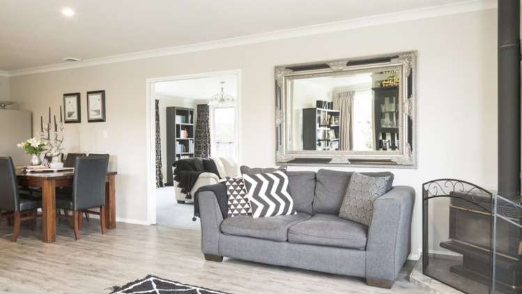 14 Riley Crescent Redwoodtown_5