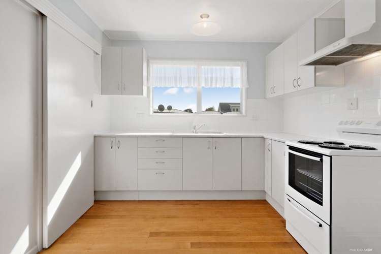 2/5 Prictor Street Papakura_2