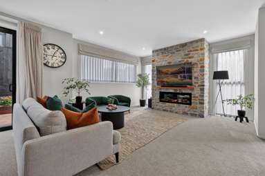 3 Southdown Road, Hanley's Farm_4