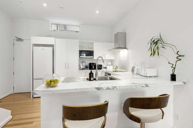 City Living, Priced To Move | BEO $480k