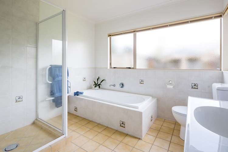 4 Guildford Place Rototuna North_13