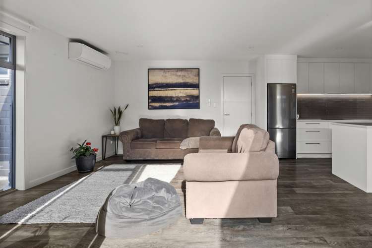 75 Lochhead Street Mahora_12