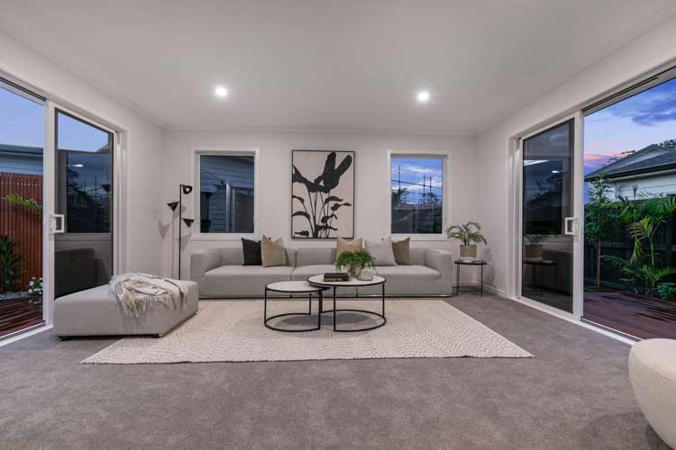 18 Milldale Drive Wainui_5