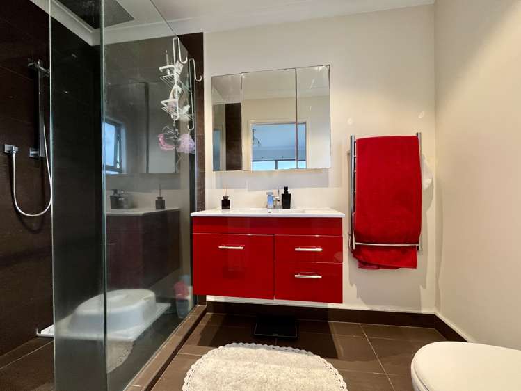 73 Angelo Avenue Howick_13