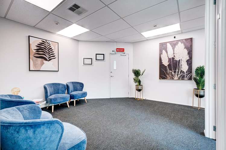 1A/3 Ceres Court Rosedale_5