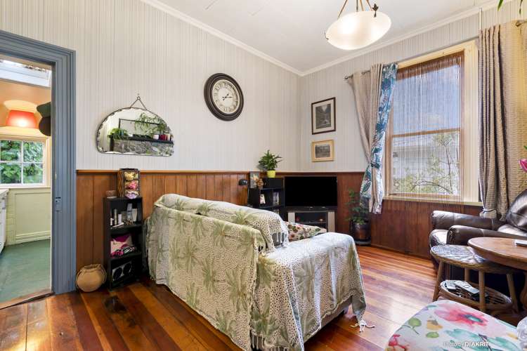 9 Angus Avenue Berhampore_5