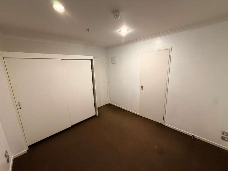 Queen's Lodge 176 Broadway Newmarket_5