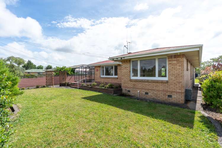 22 Coleridge Drive Enderley_2