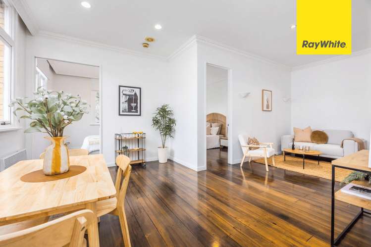 2E/28 - 36 Wellesley Street East_0