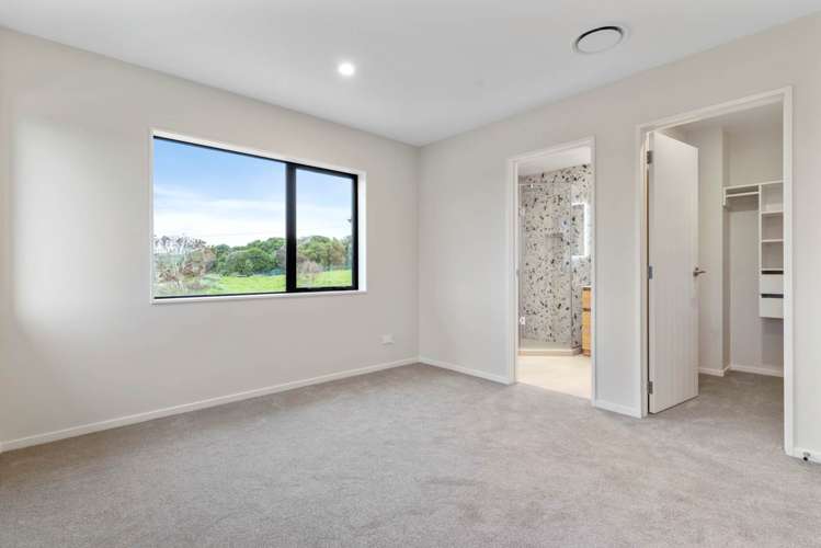 48 Koromeke Street Flat Bush_12