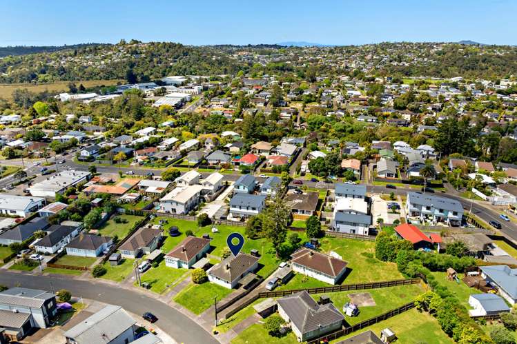 14 Hayman Place Beach Haven_18