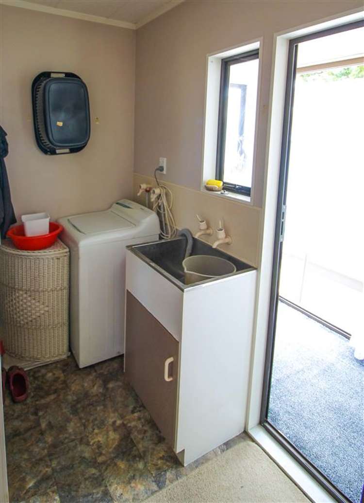 8 Russell Avenue Te Aroha_6