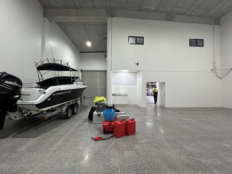 C18/930 Great South Road Penrose_1