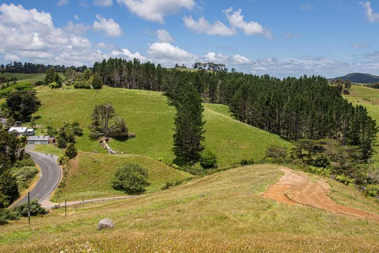 1403 Russell Road Helena Bay_12