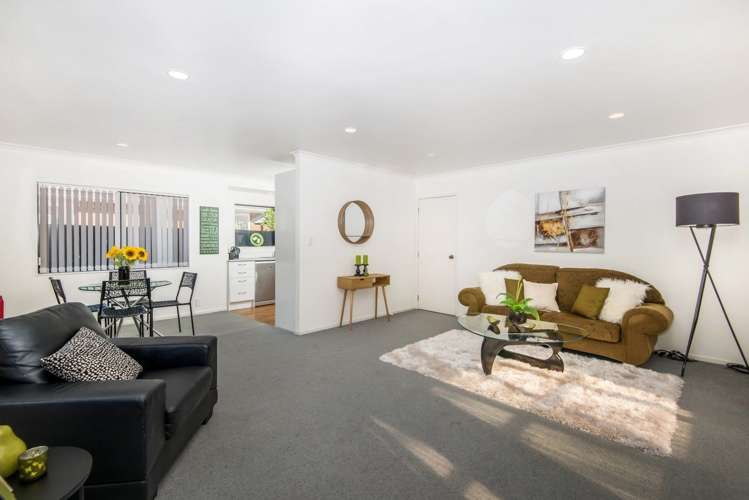 1/11 Rapaki Place Te Atatu Peninsula_6