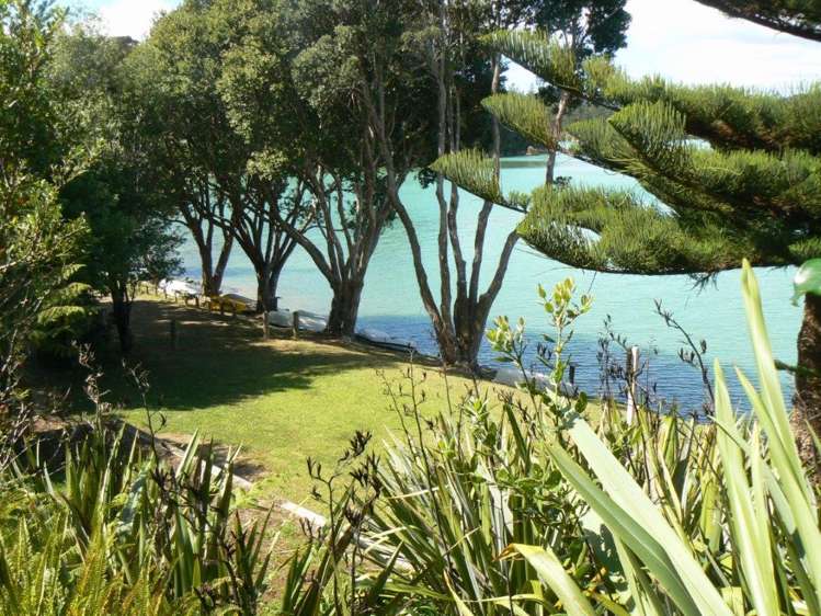 5 Pine Tree Lane Russell_17