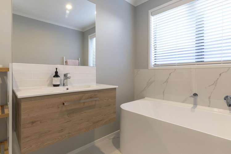 10 Tatahi Street Wharewaka_12