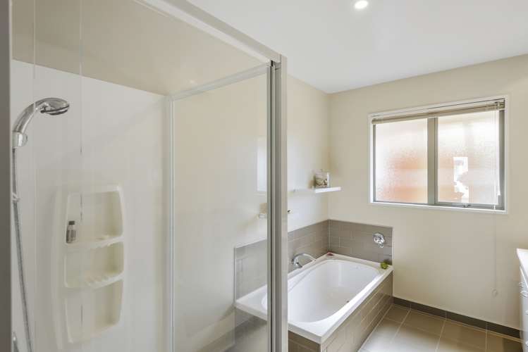 72 Eastwood Rise Waimairi Beach_12