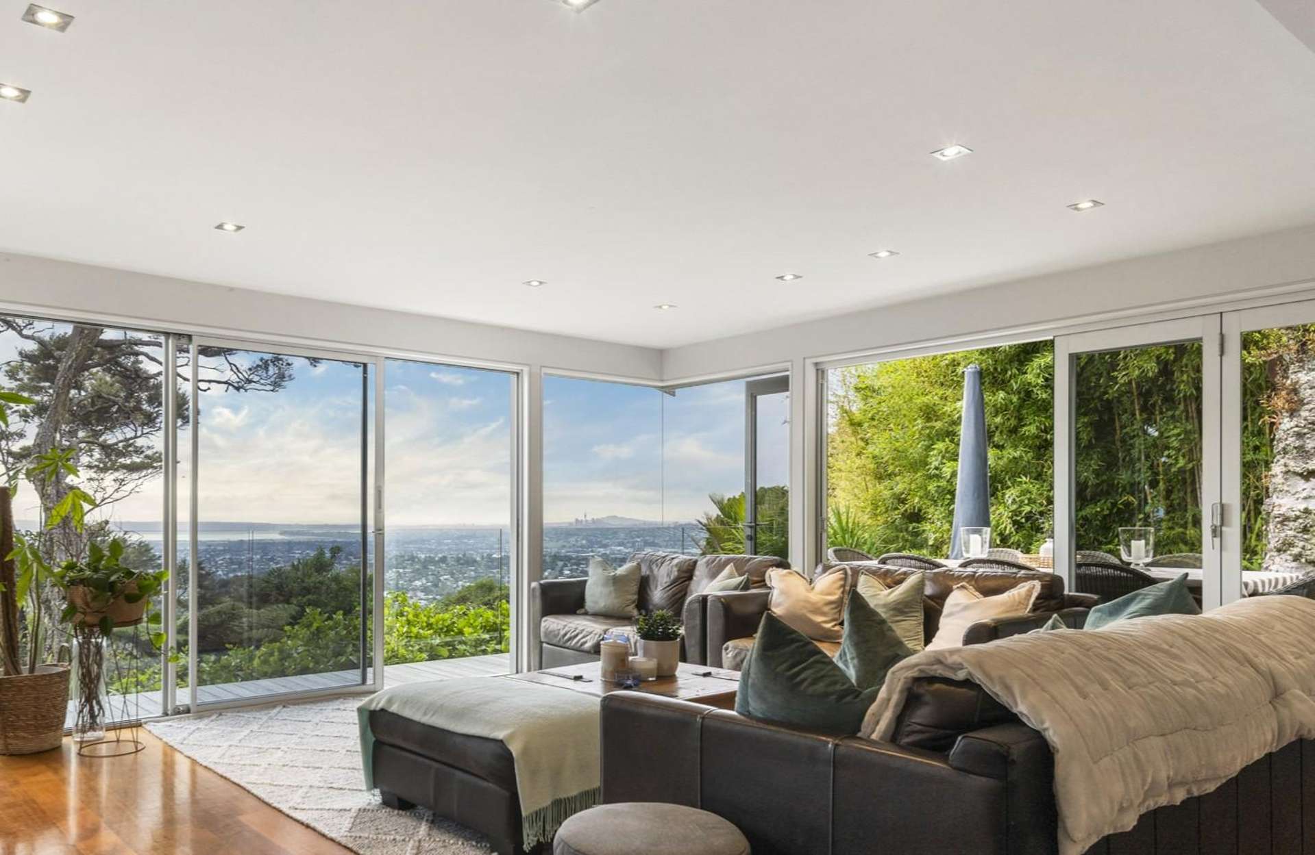 88 Scenic Drive Titirangi_0