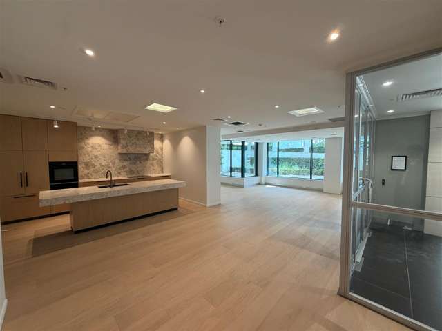 101 Carlton Gore Road Newmarket_3