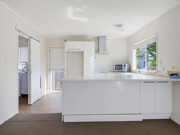 25B Smiths Avenue Papakura_18