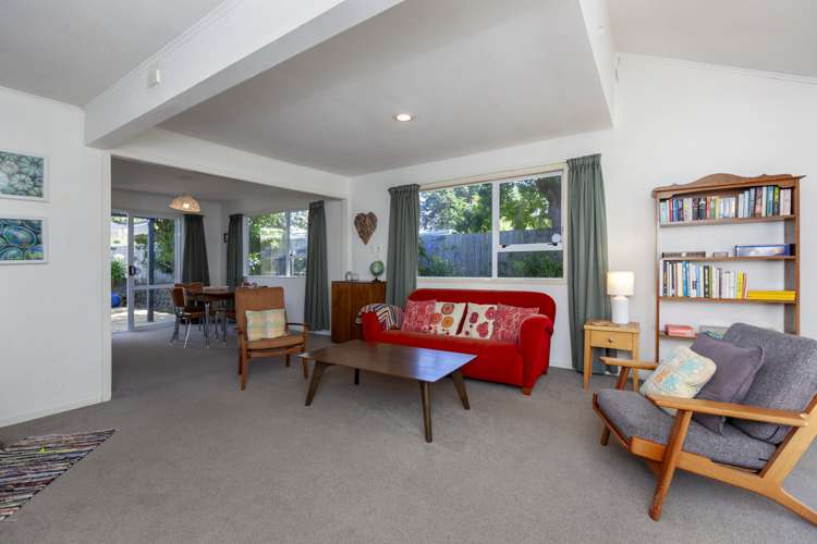 29 Tui Road Raumati Beach_4