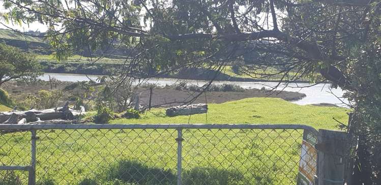 3 Leicester Street Patea_5