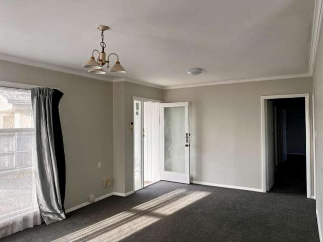 105 Silverdale Road 1076_2
