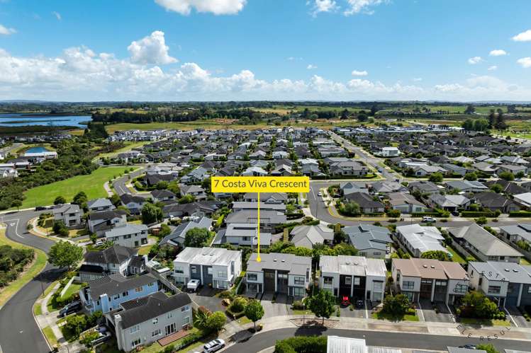 7 Costa Viva Crescent Karaka_13