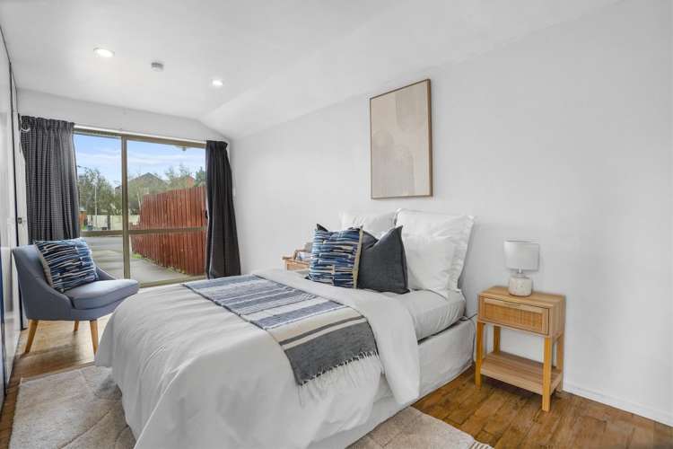 17 Broadbent Street_5