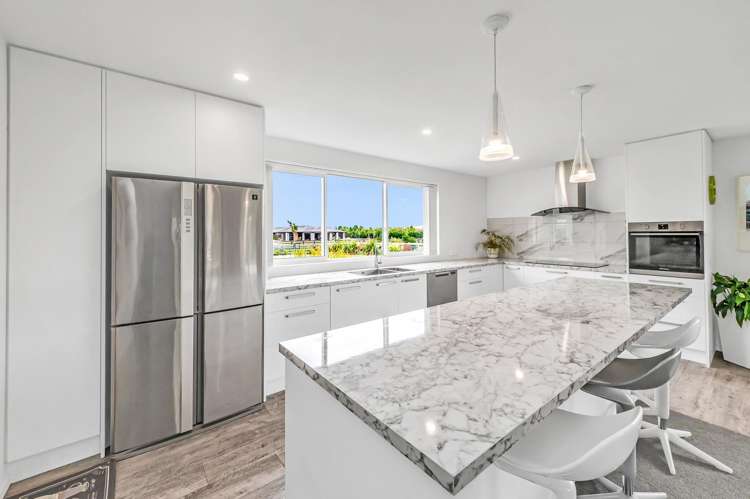 56 Verdeco Boulevard Lincoln_10