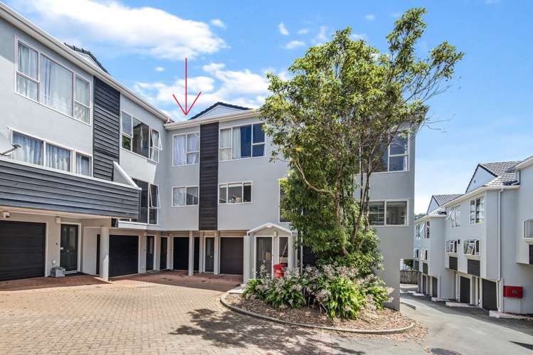 13/20 Thompson Street Mount Cook_4
