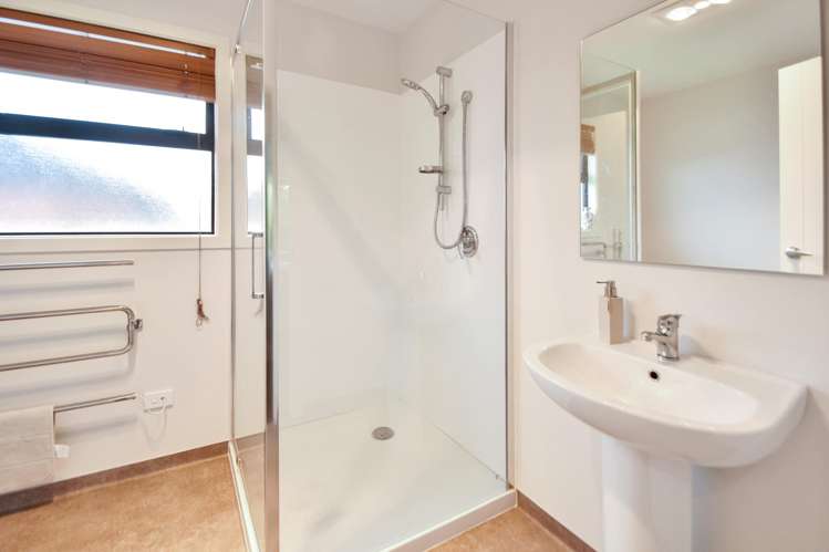 22 Rhoboro Road Twizel_10