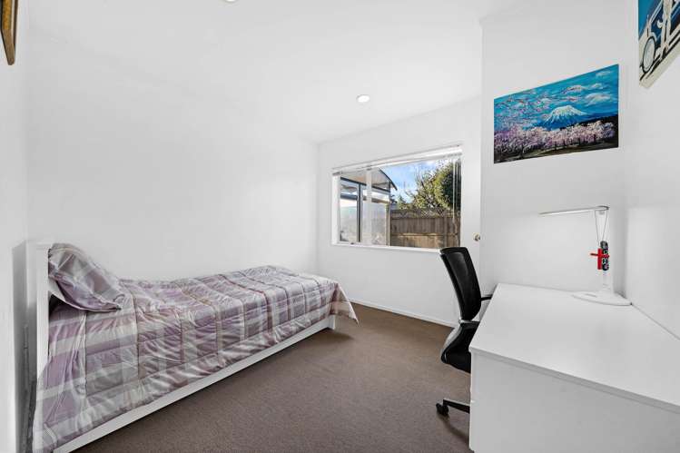 11 Riplington Road Huntington Park_7