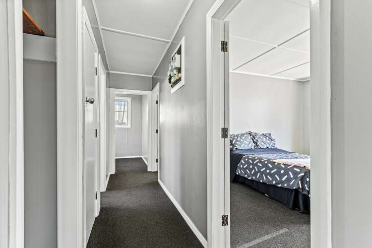 118 Emmett Street Shirley_11