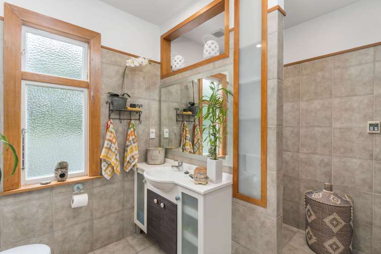 144 Esplanade Sumner_13