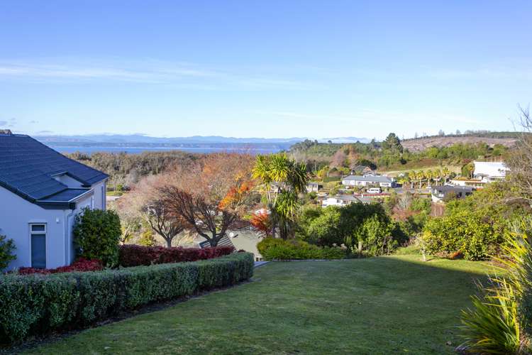 27 Te Urunga Place Acacia Bay_36