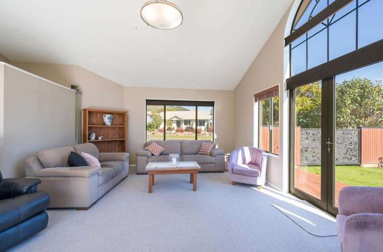 19 Appaloosa Avenue Richmond_12