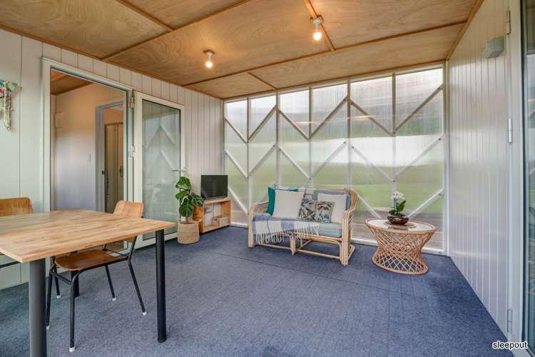 10 Rimu Road Stanmore Bay_13