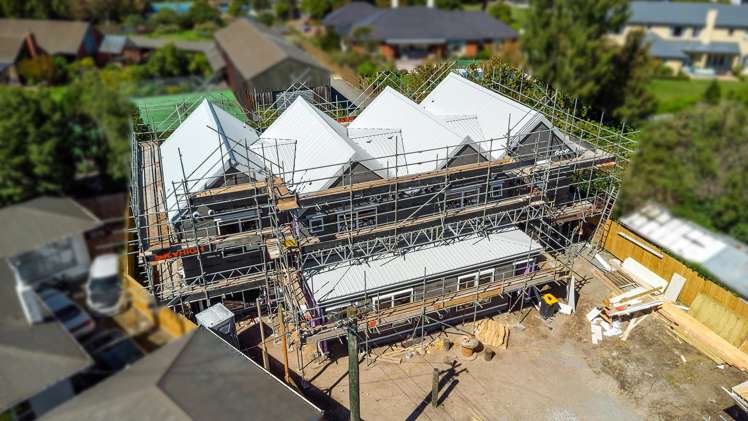 2-5/35 Halliwell Avenue_1